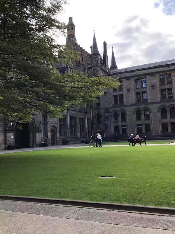 留英学生如何兼职挣钱？不如来看看这七大校内兼职工作_校内兼职怎么找