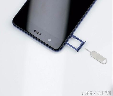 p10plus拆机(华为P10 Plus拆解探索徕卡双摄镜头什么样)