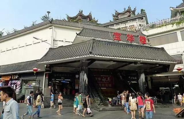 深圳服装批发市场在哪儿好(深圳几大批发市场，想省钱的女生去逛逛！)