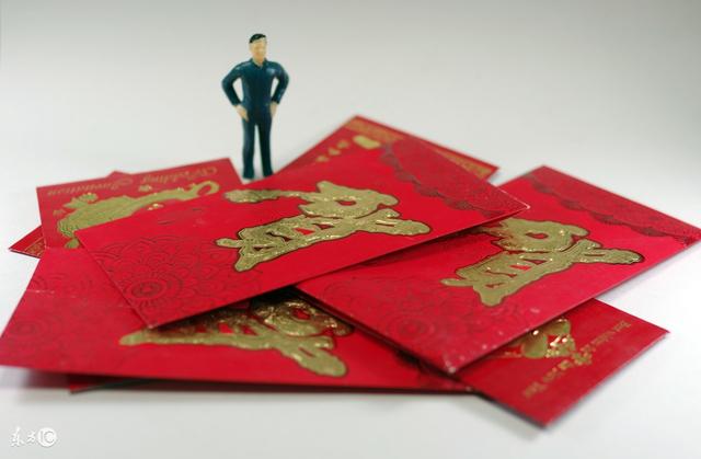 发红包怎么发朋友圈(微信朋友圈可以发红包啦！什么，你还不会？进来教给大家！)