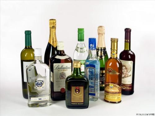 幽默卖酒广告语2019(酒的说明书，笑死人啦！真有才！)