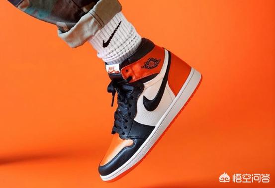 nike官方旗舰店卖的是正品吗(在nike和adidas的官方网站上面买的鞋子和衣服都是正品吗？)