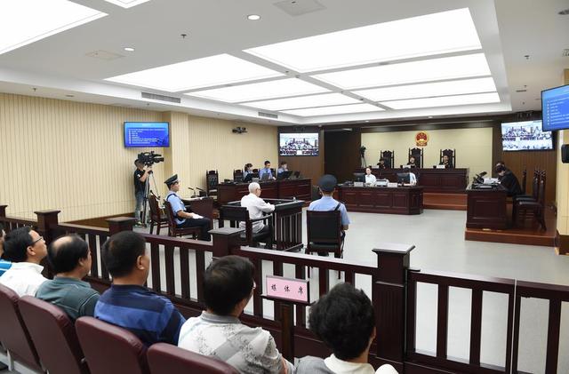 颠覆国家罪第一人(央视快讯：胡石根被判颠覆国家政权罪 判处有期徒刑7年6个月)