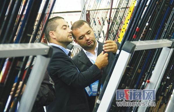 杭州淘宝模特闫明明资料(第九届中国威海国际渔具博览会举行)