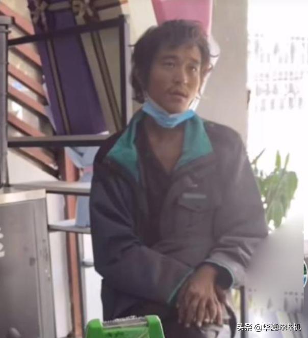 华强北手机王子(昔日深圳手机小王子，如今疯疯癫癫流浪汉，陈金陵是如何破产的)