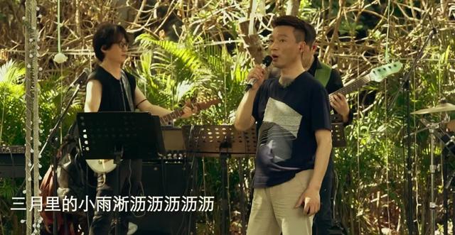 著名主持人排行榜(央视资深主持人现状：有人后悔丁克有人高龄生娃，还有人租房多年)