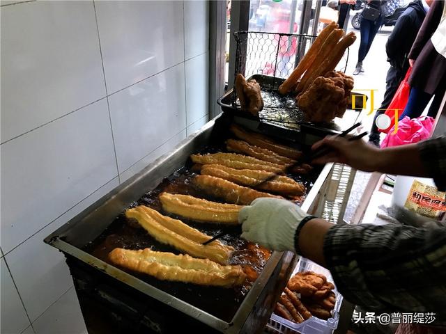 乡镇开什么店最好(适合乡镇开的小店)
