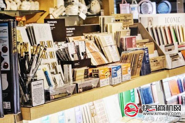 文具店进货渠道怎么找(学会这3条开文具店的宝贵经验，让你的店铺备受学生青睐！)