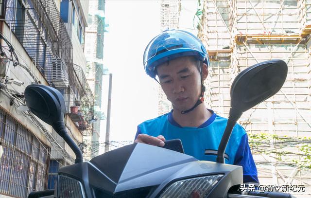 兼职送外卖一单能挣多少钱(我，33岁，南昌外卖员，跑12个小时，收入57元，揭露骑手真实薪资)