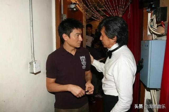 华纳唱片招聘助理(“华纳”三大天后有人遭背叛，有人成冷门，难道她们真的过时了？)