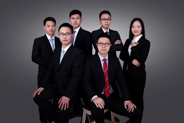 什么职业最赚钱(收入高的四种职业，有你的职业吗？)