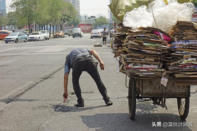 废品收购站赚钱吗(2021年废品回收的市场有多大？一个从事5年废品回收的人员的自述)