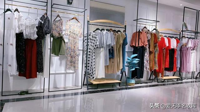 女装网店货源(想开女装店在哪进货？这几种常见的方法助你找到货源)