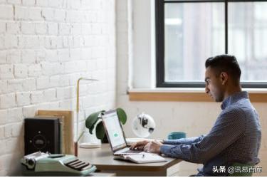 如何在拼多多开网店(拼多多开店铺靠谱吗？需要哪些资金？)