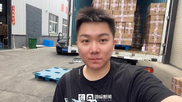 快手怎么写个人介绍最火的(网红江湖｜他叫“五五”但很6 大学生创业收获270万粉丝)