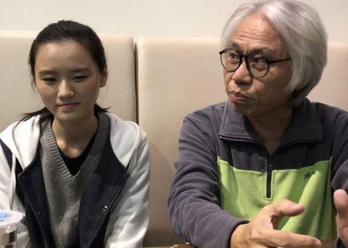 林靖恩生子了吗(爷孙恋：林靖恩否认怀孕，李坤城怀念去世的儿子，两人已分手？)