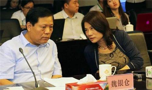 魏银仓简介(那个用“空壳公司”骗走董明珠26亿，逃往美国的魏银仓，现怎样)