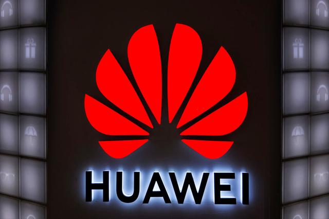 华为微信朋友圈怎么发文字不发图片(抖音上很火的10个华为手机隐藏技巧，别说你一个都不知道)