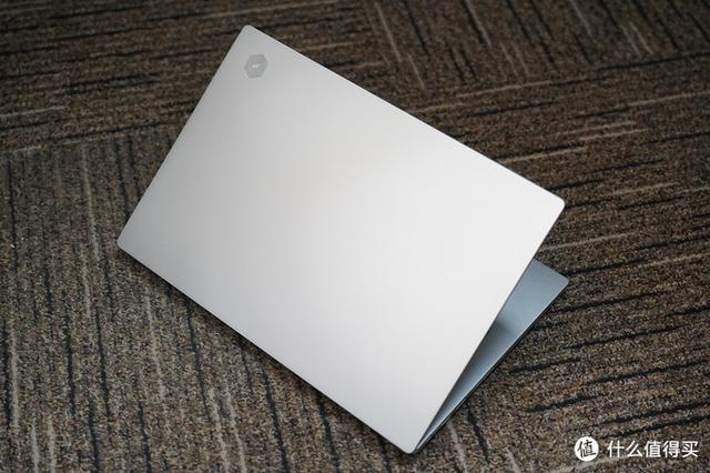 红米s2拆机视频(性能暴增！i7+MX350机械革命S2拆解测试)