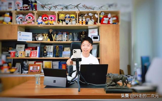 如何用微博(微博直播连麦攻略：从新手到大神，你先要学会这些)