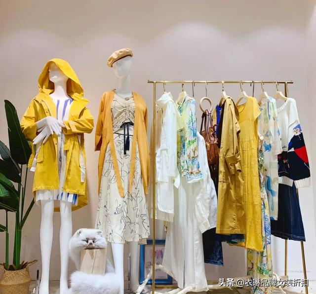 广州韩版女装批发正(广州品牌折扣女装哪里货源最便宜？)