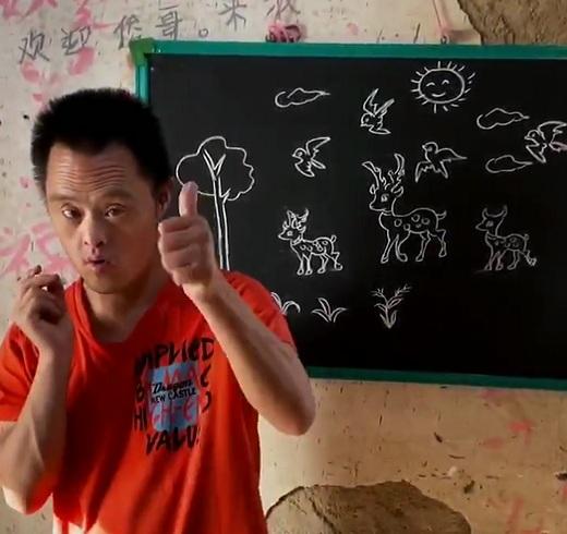神笔马良图片绘画(唐氏综合症小画家，画什么像什么，真正的民间神笔马良)
