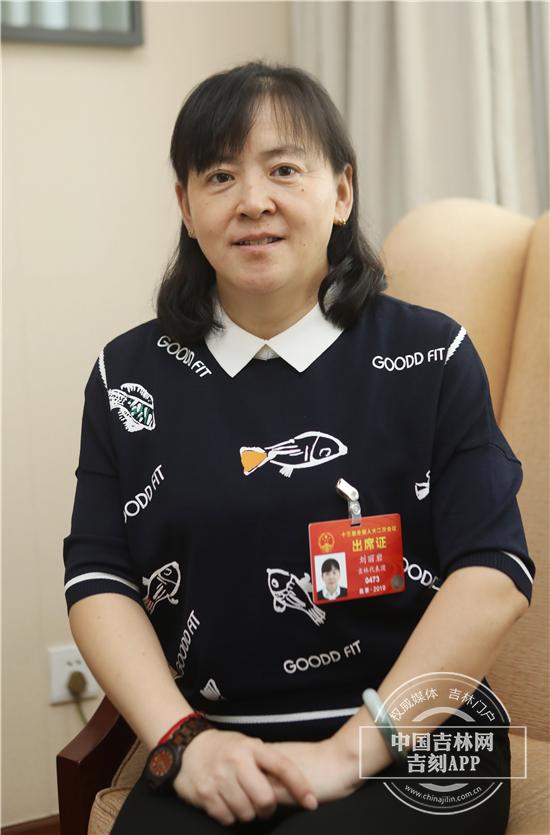 两会通过退休年龄男55岁真的吗?(【吉网融媒看两会·我向两会提建议】全国人大代表刘丽岩:公交车男驾驶员应提前到55岁退休)