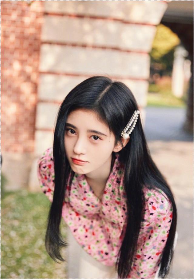 鞠婧祎的人设是什么(鞠婧祎备忘录曝光被嘲凹人设，前队友力挺：我没见过比她单纯的人)