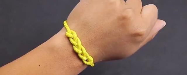 diy编织手链(手链编绳图解，可做成手链，非常漂亮好看)