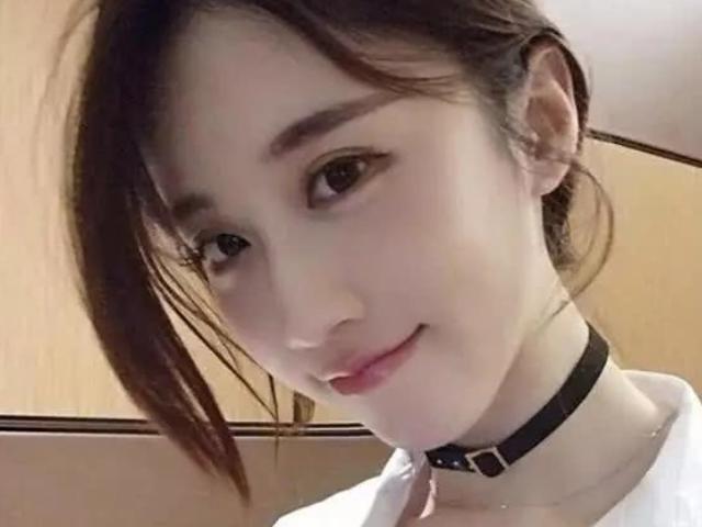 初中女生内衣,脖子后边有个带子(直男的疑惑：女生脖子上绑的“带子”是干嘛用的？来涨涨知识吧)