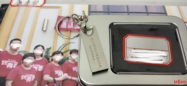 快递费用查询申通(收到的快递不是自己的，申通快递：先放你们那吧，反正不值几个钱)