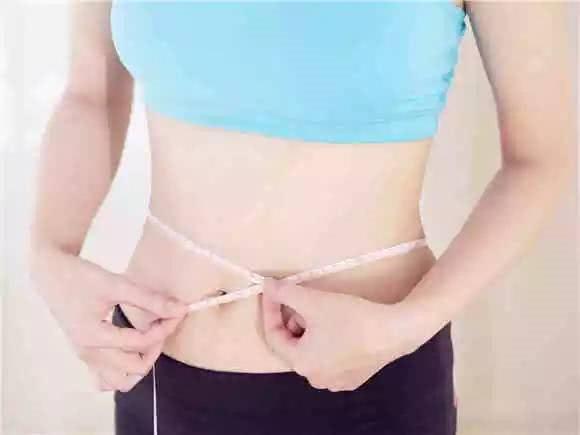 产妇如何减肥最有效(产后月子这样做，马上减掉大肚腩，月子瘦身看你的)