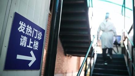 温度计怎么看多少度(防疫新科普｜如何自我监测体温？低烧、高烧各是几度？)