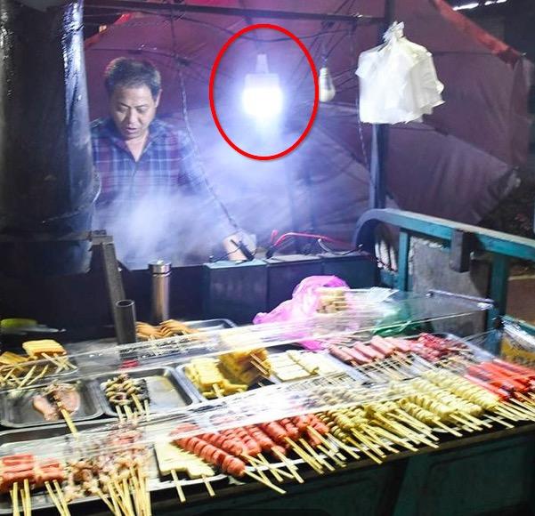 义乌新奇特小商品批发波波球(地摊专用照明灯销量激增70%，义乌商人忙坏了)