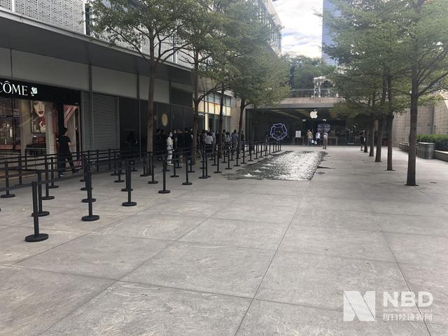 华强北报价单(备货充足！华强北卖家：iPhone12 mini跌破官方价，Pro Max只需加价数百元)