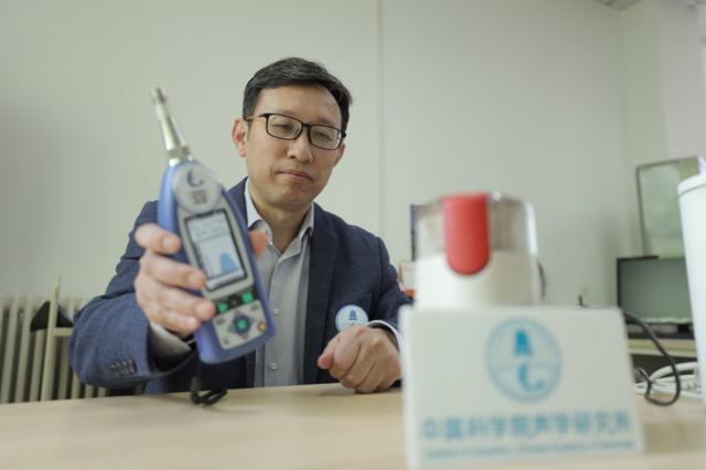 家用电器多少分贝算噪音(Qing调查丨听力损失年轻化 你可知身边的小家电噪声究竟有多大？)