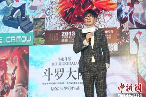 写小说怎么挣钱的(网络文学持续火爆 写手如何创作才有高收入？)