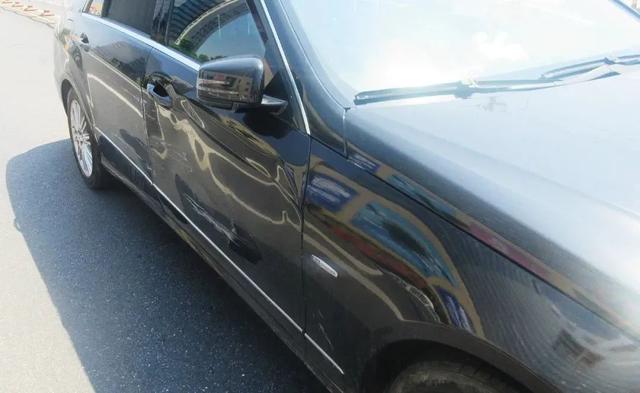 违章处理网上缴费扣分代扣(“代扣驾驶证分数”会被拘留？是真的)