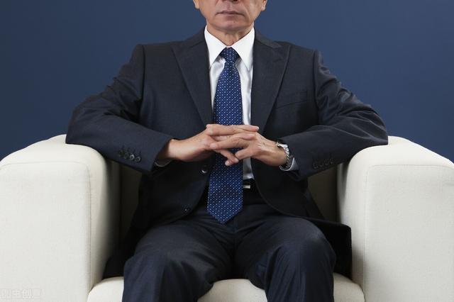 什么行业来钱(想挣富人的钱，这5个生意不错，需求也挺大，想换行的别错过)