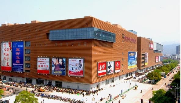 义乌的服装批发市场(义乌宾王服装批发市场)