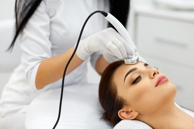 专业祛斑加盟店(新开的祛痘祛斑美容加盟店，店铺推广该怎样做？)