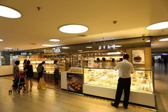面包加盟店10大品牌面包加盟店(中国十大烘焙品牌是哪些？烘焙加盟店选哪个比较好？)