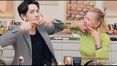 抖音搞笑段子台词(搞笑的抖音直播间互动话术)