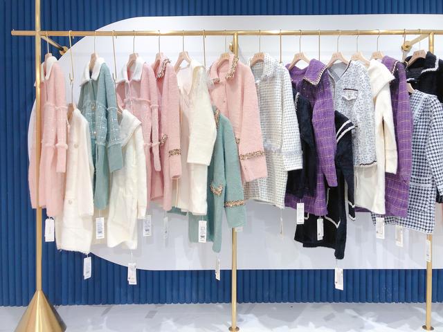 杭州四季青服装批发市场在哪里(杭州四季青品牌尾货女装批发市场介绍)