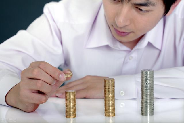 100万理财一年收益10万(有没有一种理财，每年能拿到10%的收益，且风险不是太高的？)