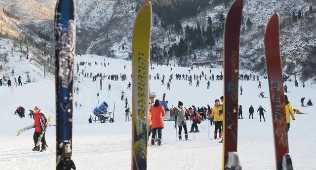 适合带小孩旅游的地方(抓住寒假的尾巴！带娃去哪嗨？来济南这些地方尽享亲子时光)