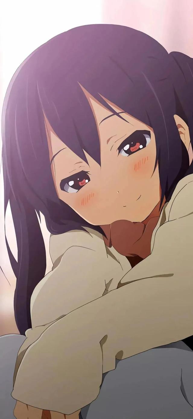 适合女生手机壁纸动漫(壁纸：动漫壁纸大全｜高清女生壁纸背景)