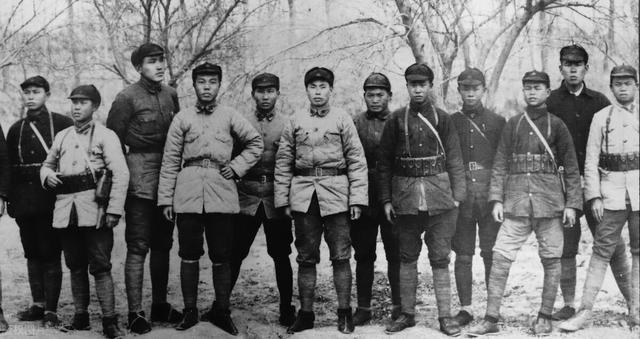 粮草先行(古代是“兵马未动粮草先行”，红军有没有给官兵发饷银呢？)