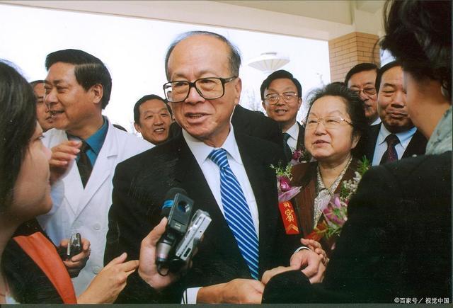 马云不算白手起家贴吧(白手起家真的存在吗？看了马云、马化腾、王健林的父亲，或许明白)