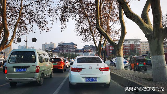 创业路上的激励语句图片(助力干事创业、大展宏图的十段励志语录，请喜欢的朋友抓紧收藏吧)